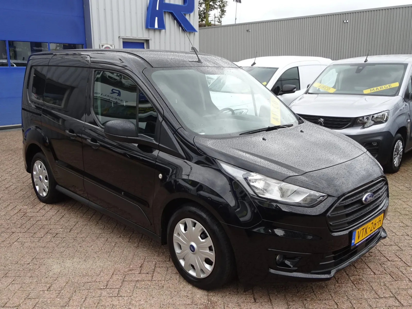 Ford Transit Connect (2023) — foto 1