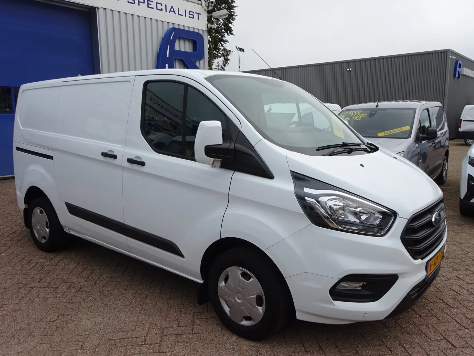 Ford Transit Custom (2018) — foto 1