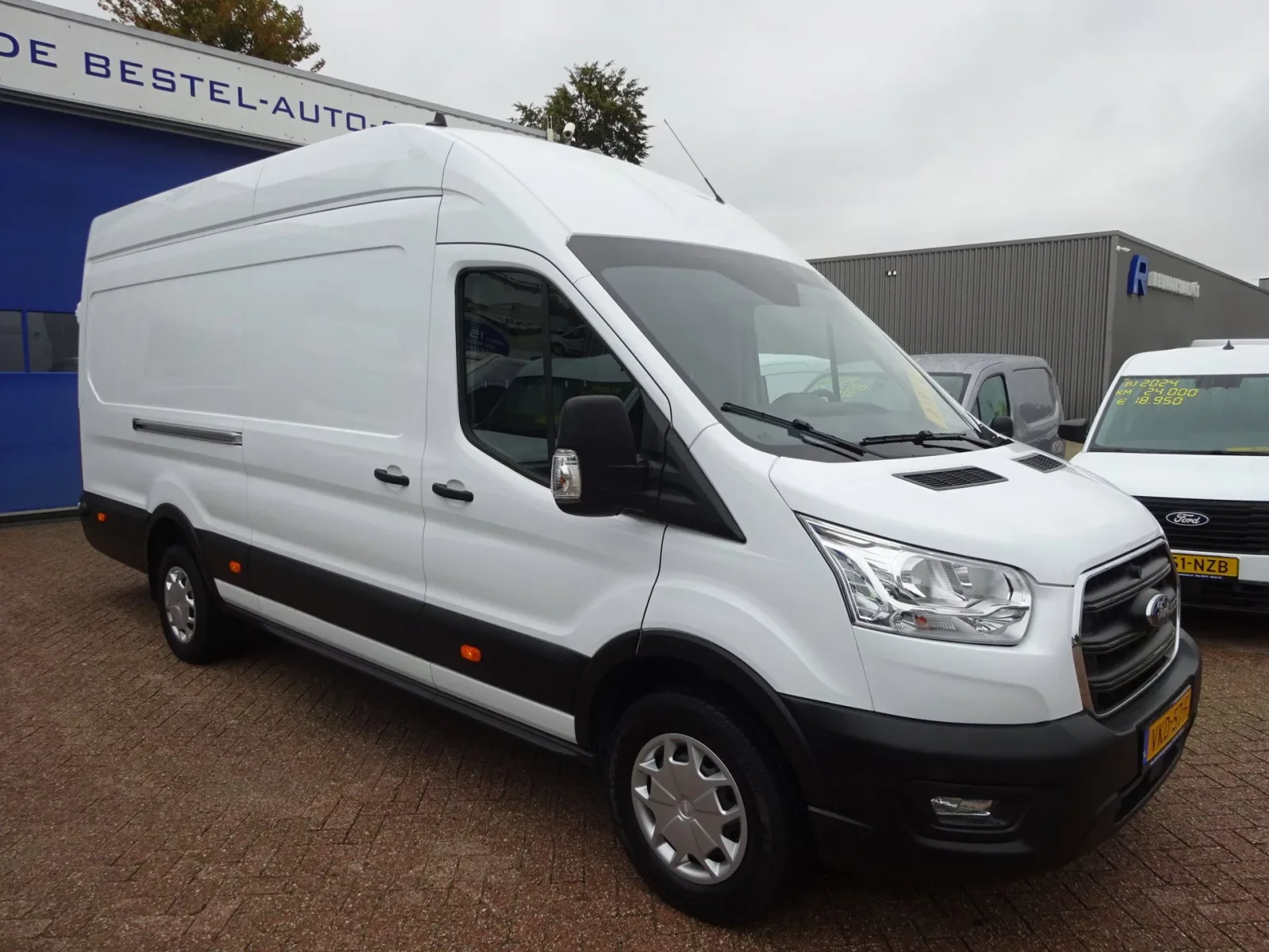 Ford Transit (2021) — foto 1