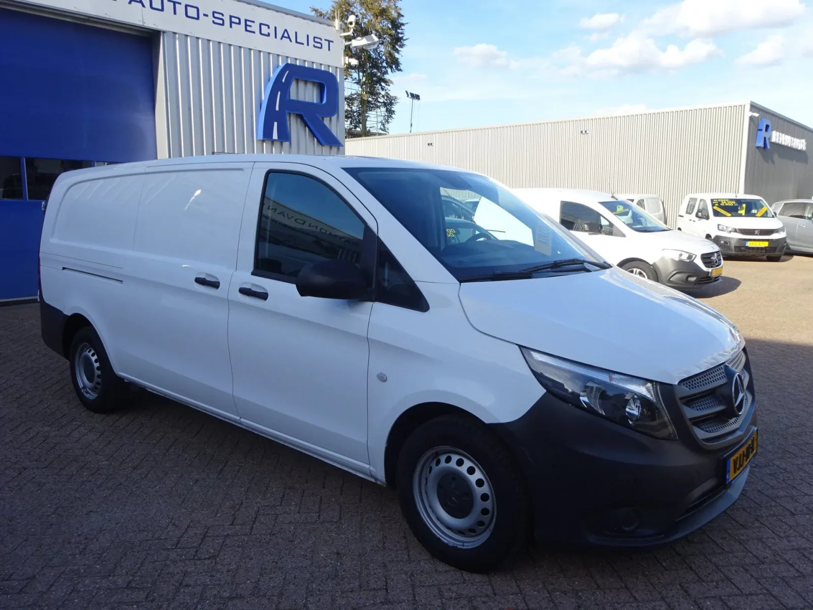 Mercedes-Benz Vito (2021) — foto 1