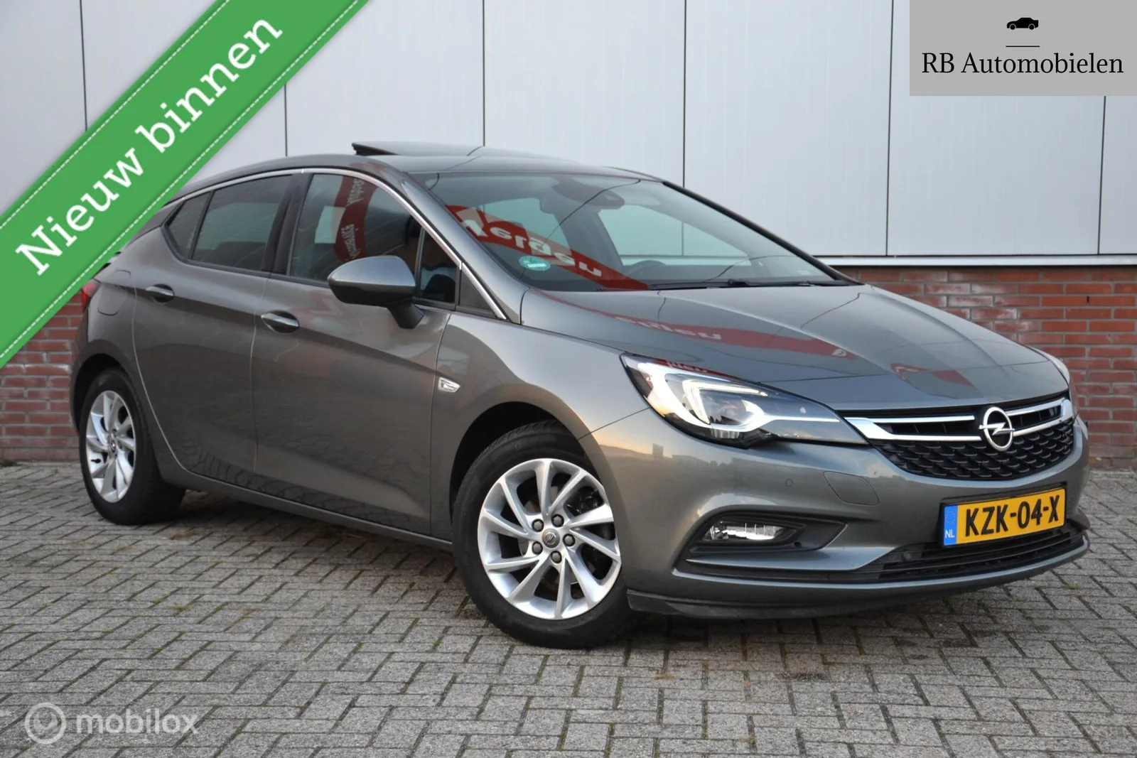 Opel Astra (2019) — foto 1