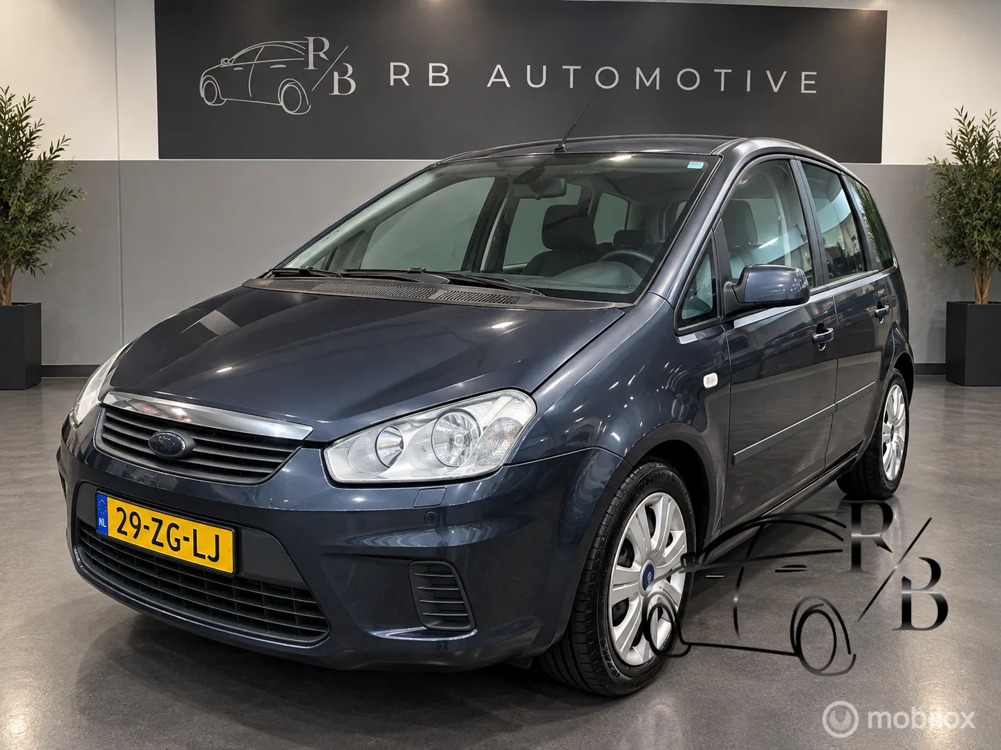 Ford C-Max (2008) — foto 1
