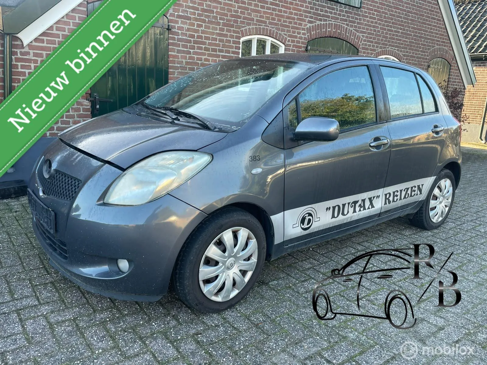 Toyota Yaris (2007) — foto 1