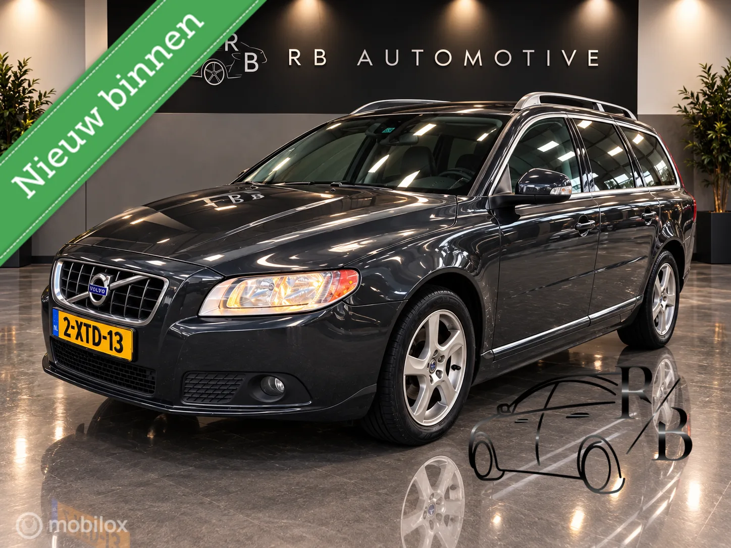 Volvo V70 (2009) — foto 1