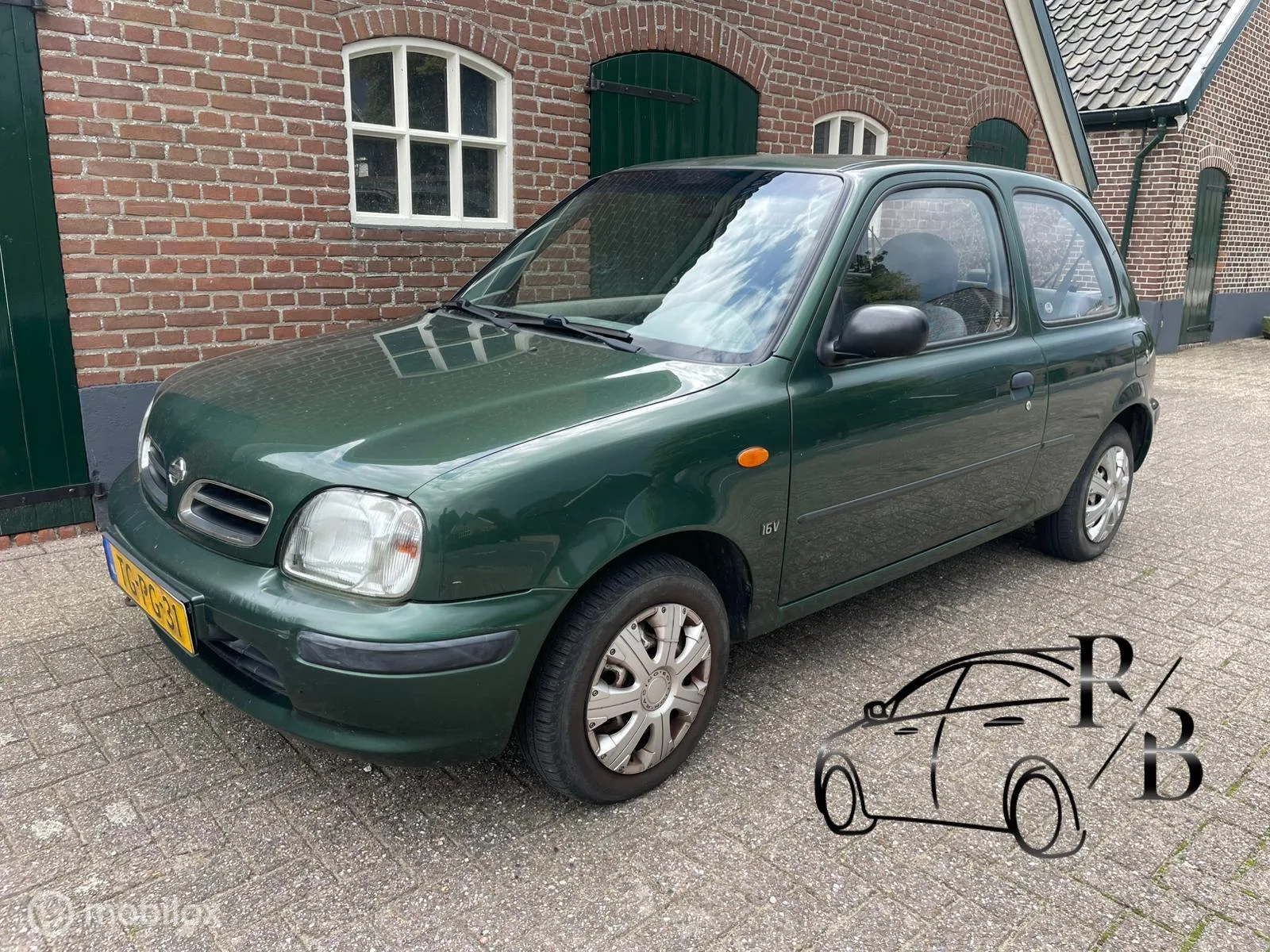 Nissan Micra (1998) — foto 1