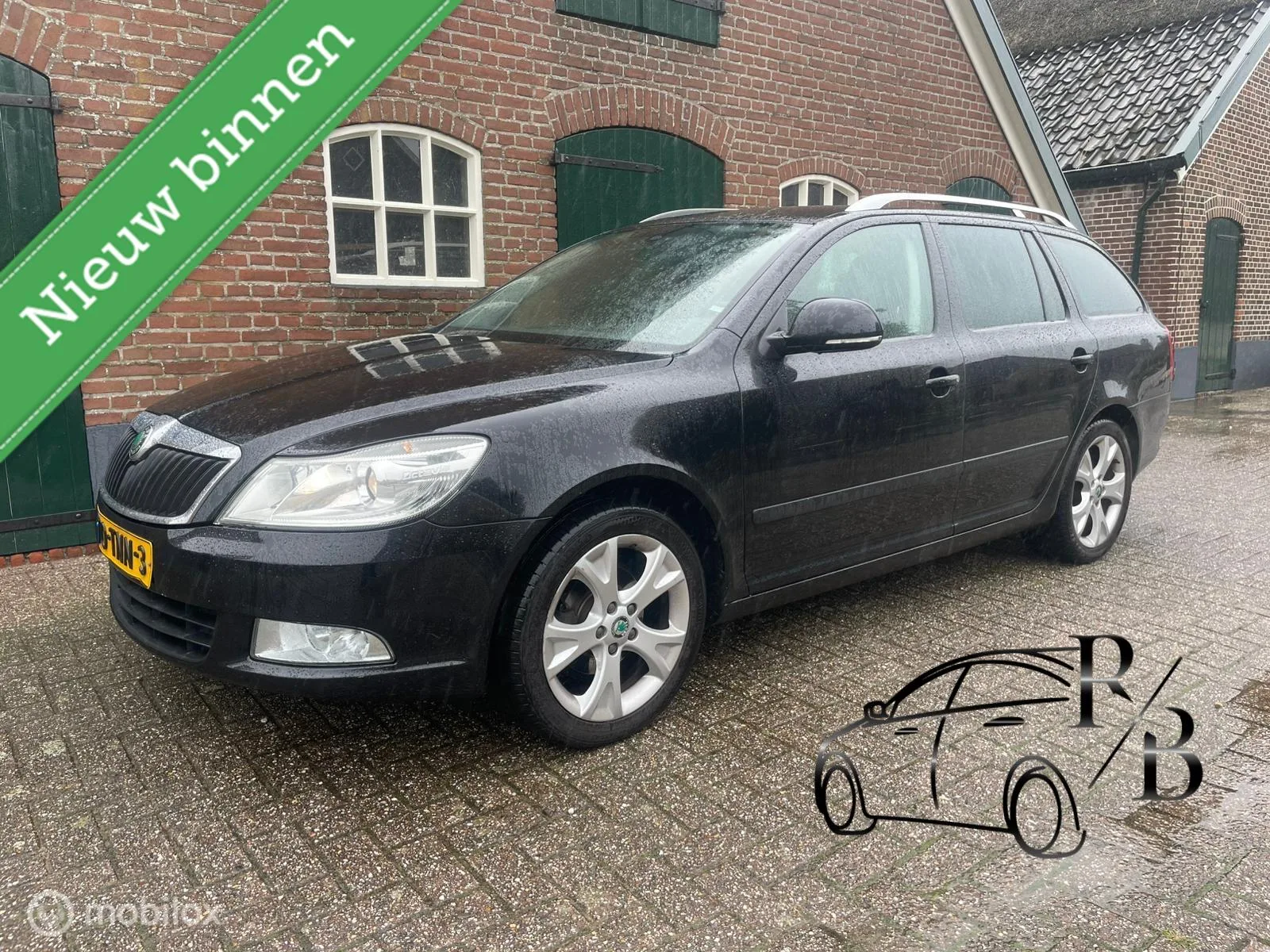 Škoda Octavia (2012) — foto 1