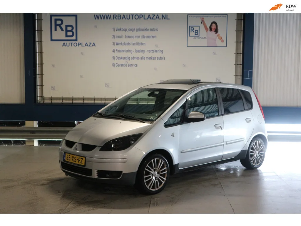 Mitsubishi Colt (2007) — foto 1