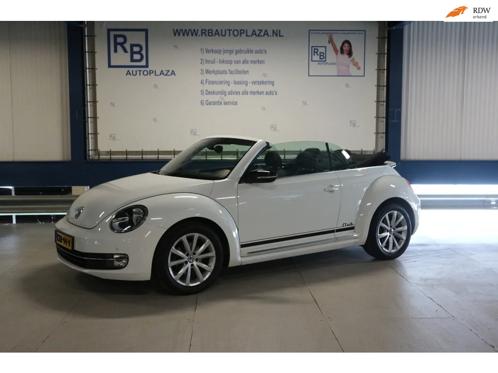 Volkswagen Beetle (2016) — foto 1