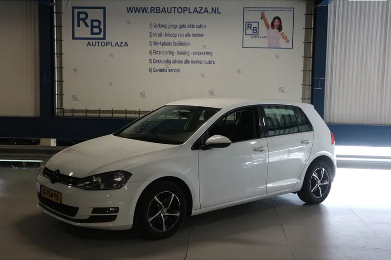 Volkswagen Golf (2013)