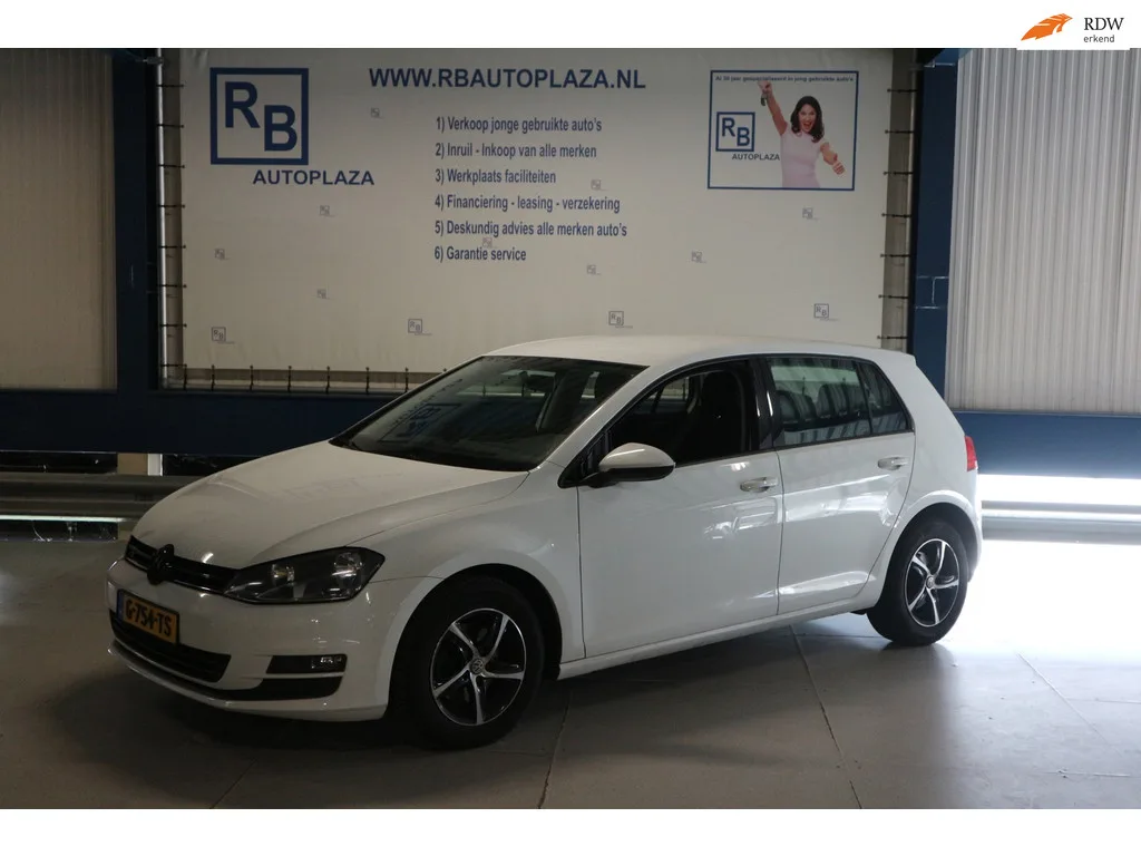 Volkswagen Golf (2013) — foto 1