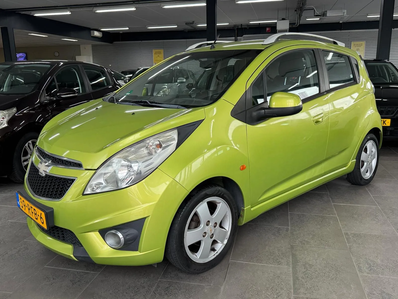 Chevrolet Spark (2011) — foto 1