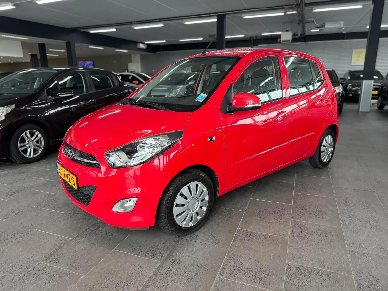 Hyundai i10 (2011) — foto 1