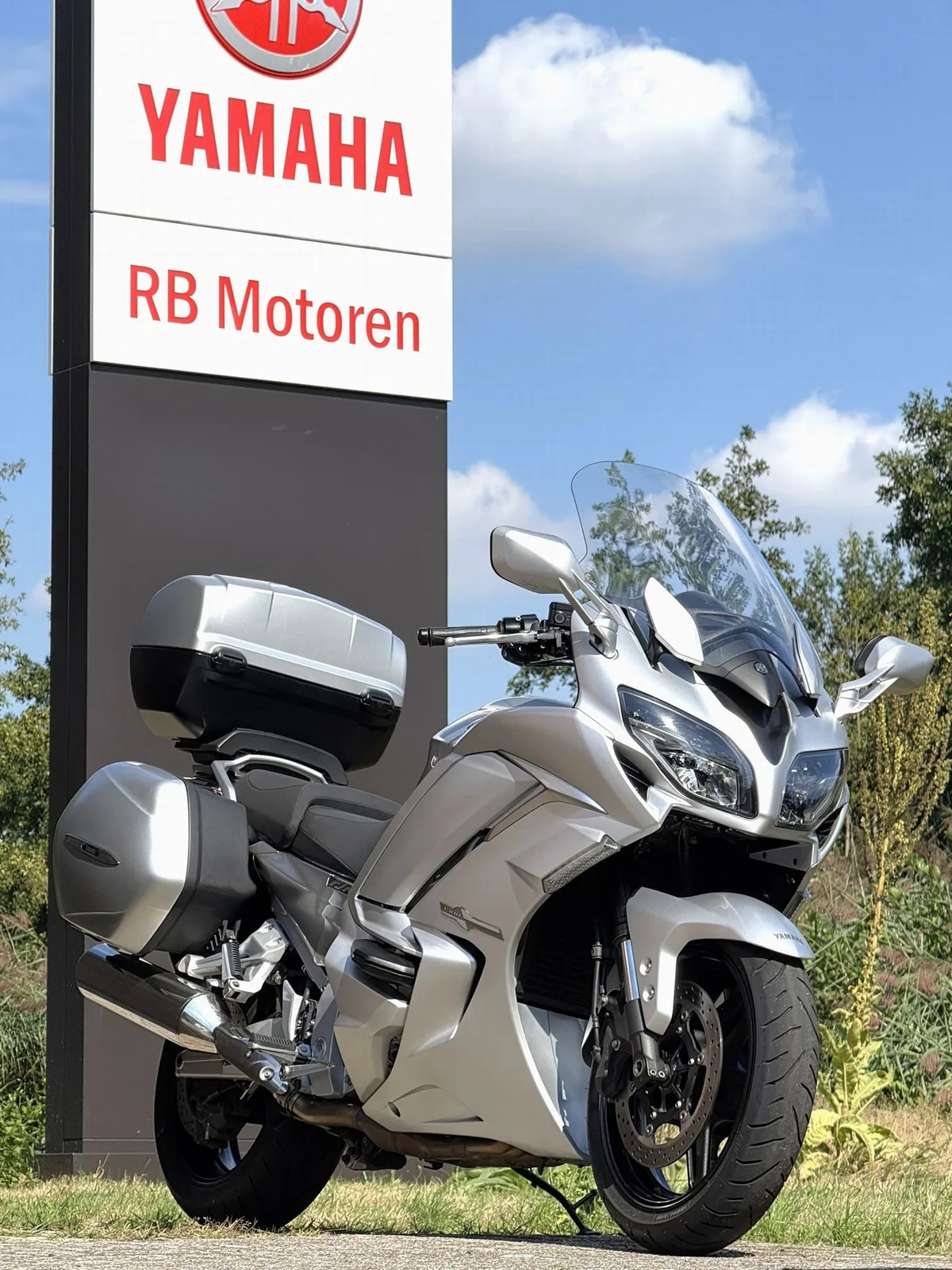Yamaha FJR 1300 AE (2016) — foto 1