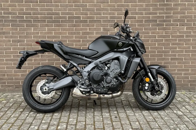 Yamaha MT-09 Y-AMT (2025)