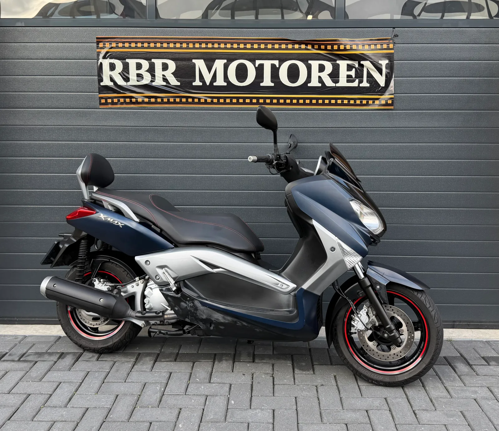 Yamaha X-MAX 250 (2012) — foto 1