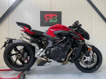 MV Agusta Brutale 1000RS (2025) — foto 1