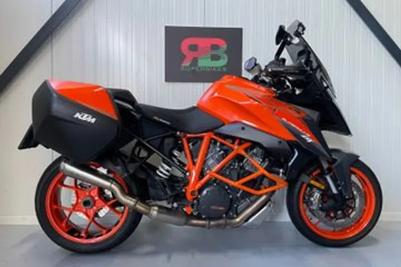 KTM 1290 Super Duke GT (2019)