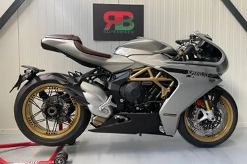 MV Agusta Superveloce 800 S (2025)