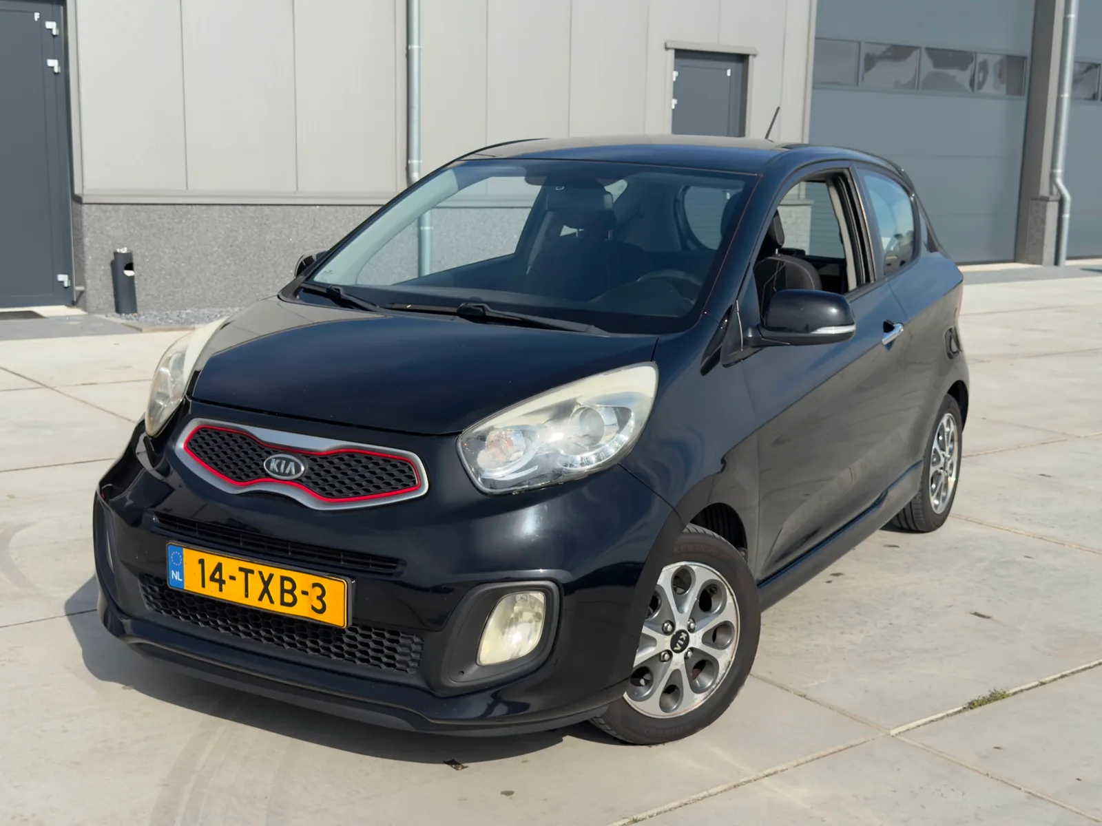 Kia Picanto (2012) — foto 1