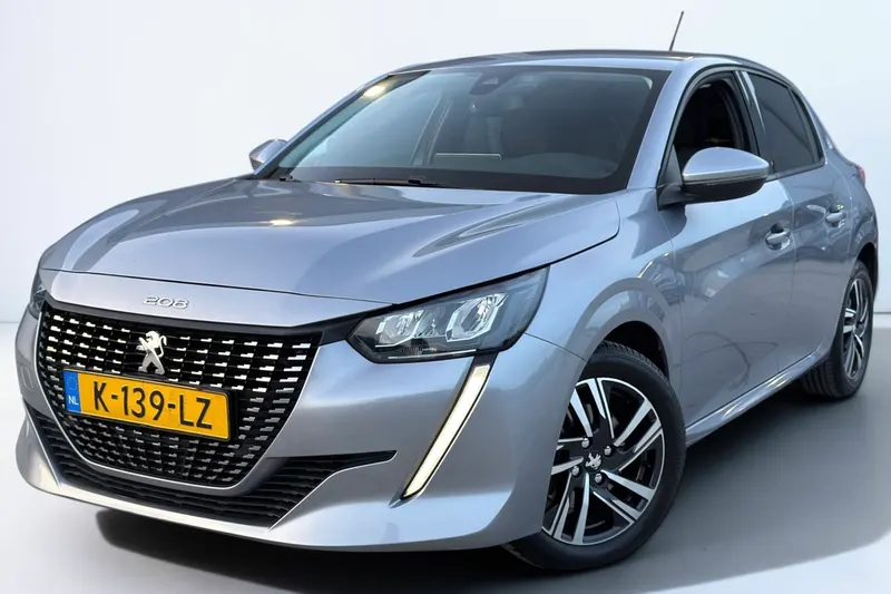 Peugeot 208 (2021)