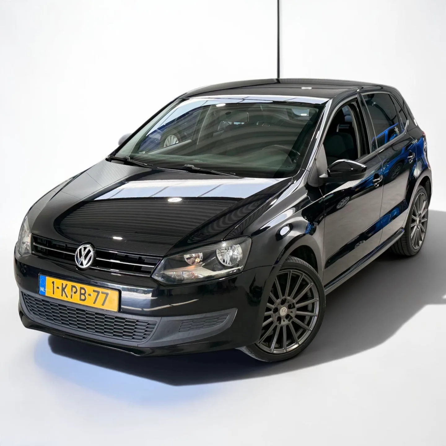 Volkswagen Polo (2013) — foto 1