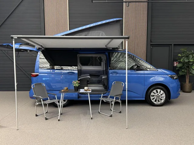 Volkswagen California (2025) — foto 1