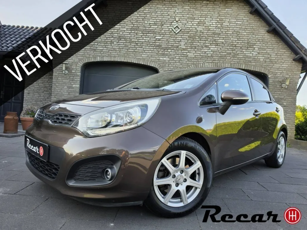 Kia Rio (2012) — foto 1