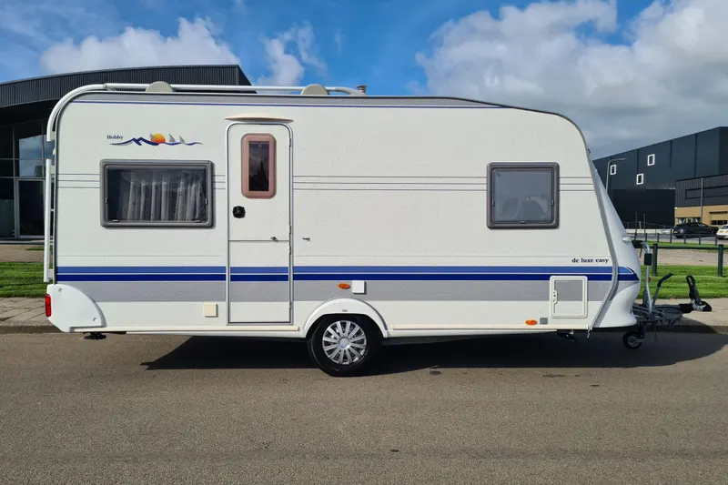 Hobby De Luxe (2005)