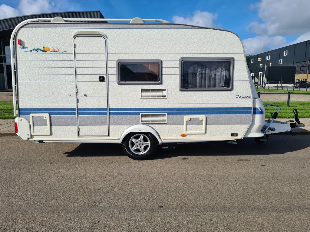 Hobby De Luxe Easy (2002) — foto 1