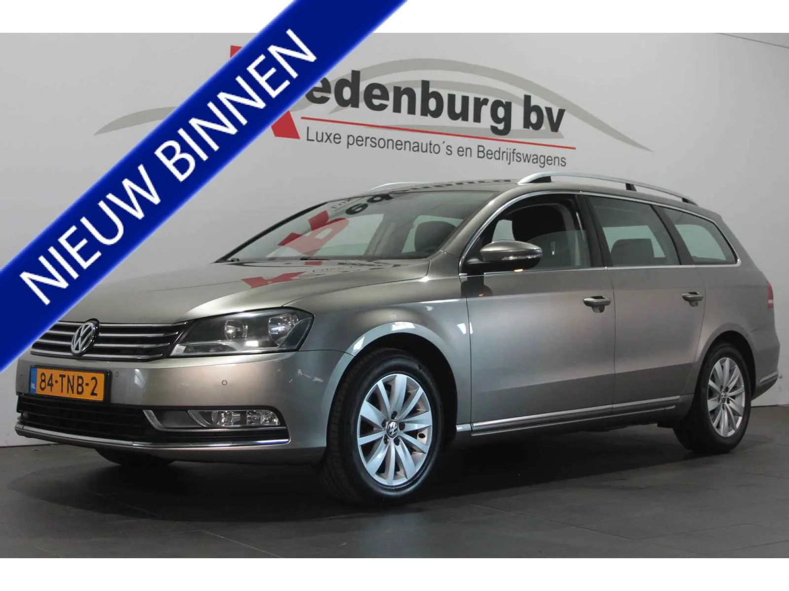 Volkswagen Passat (2012) — foto 1