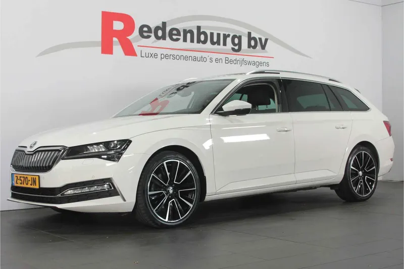 Škoda Superb (2020)