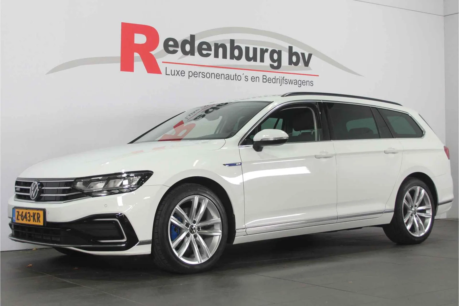 Volkswagen Passat (2020) — foto 1
