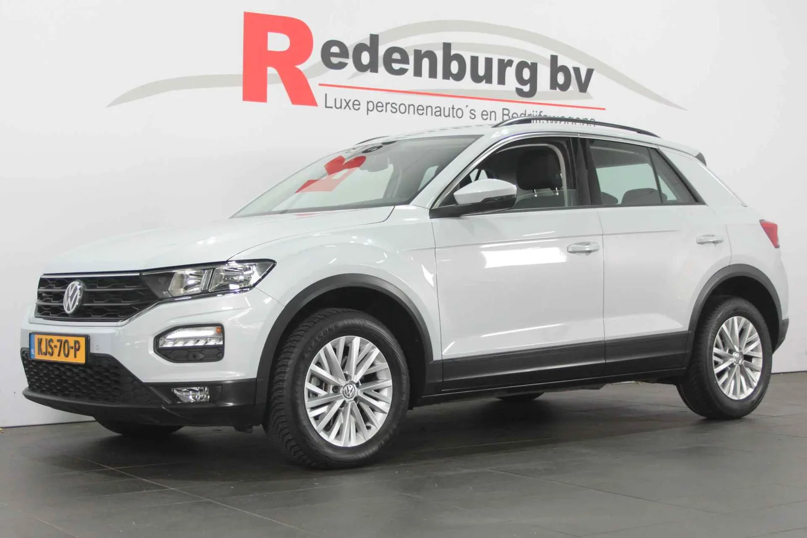 Volkswagen T-Roc (2019) — foto 1