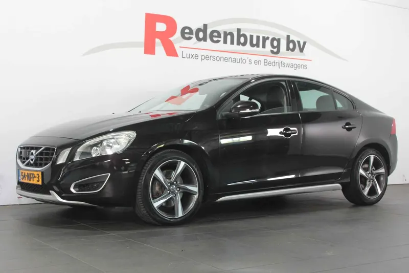 Volvo S60 (2010)
