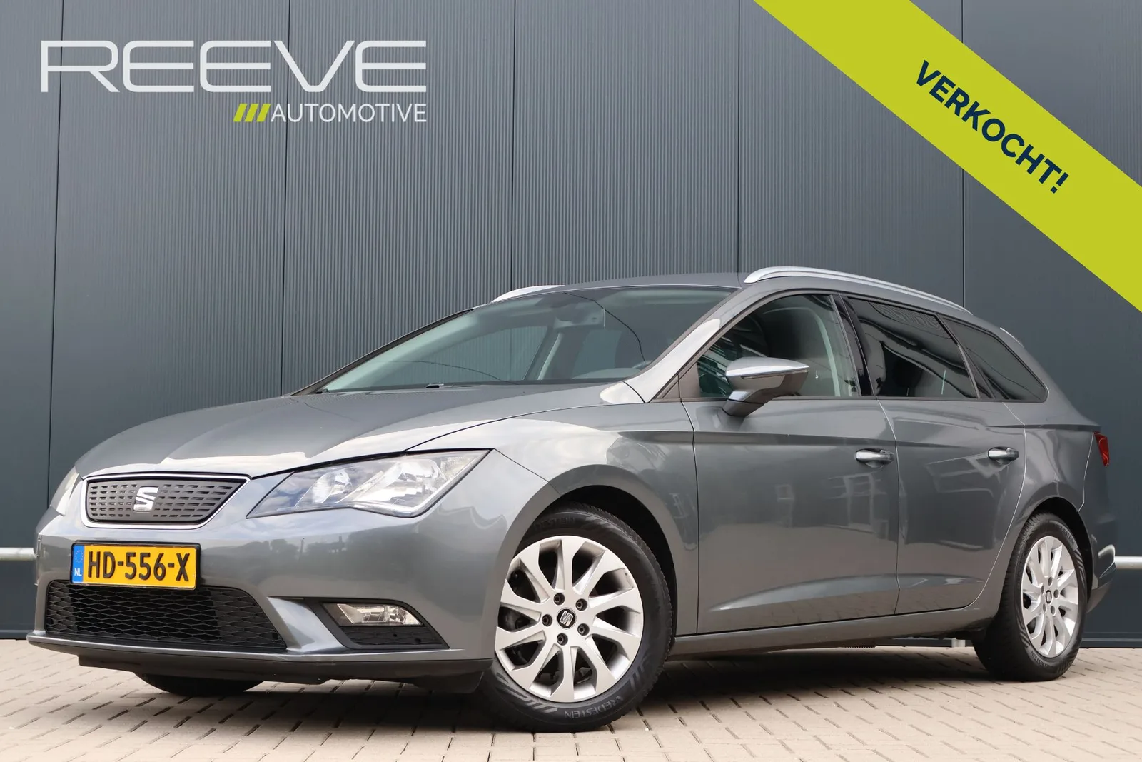SEAT Leon (2015) — foto 1