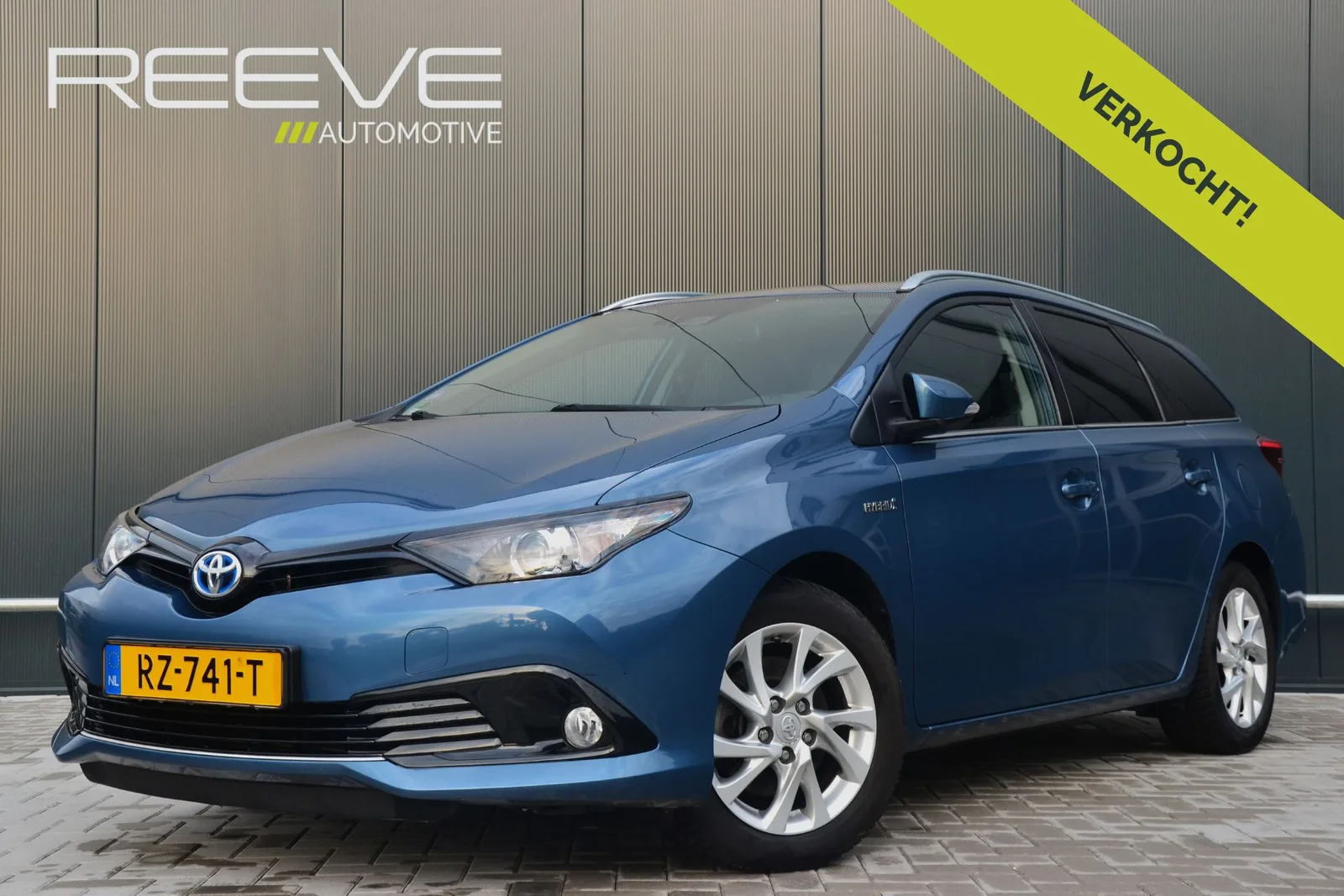 Toyota Auris (2018) — foto 1