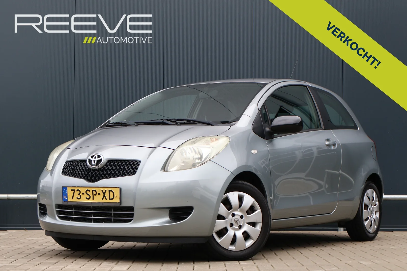 Toyota Yaris (2006) — foto 1