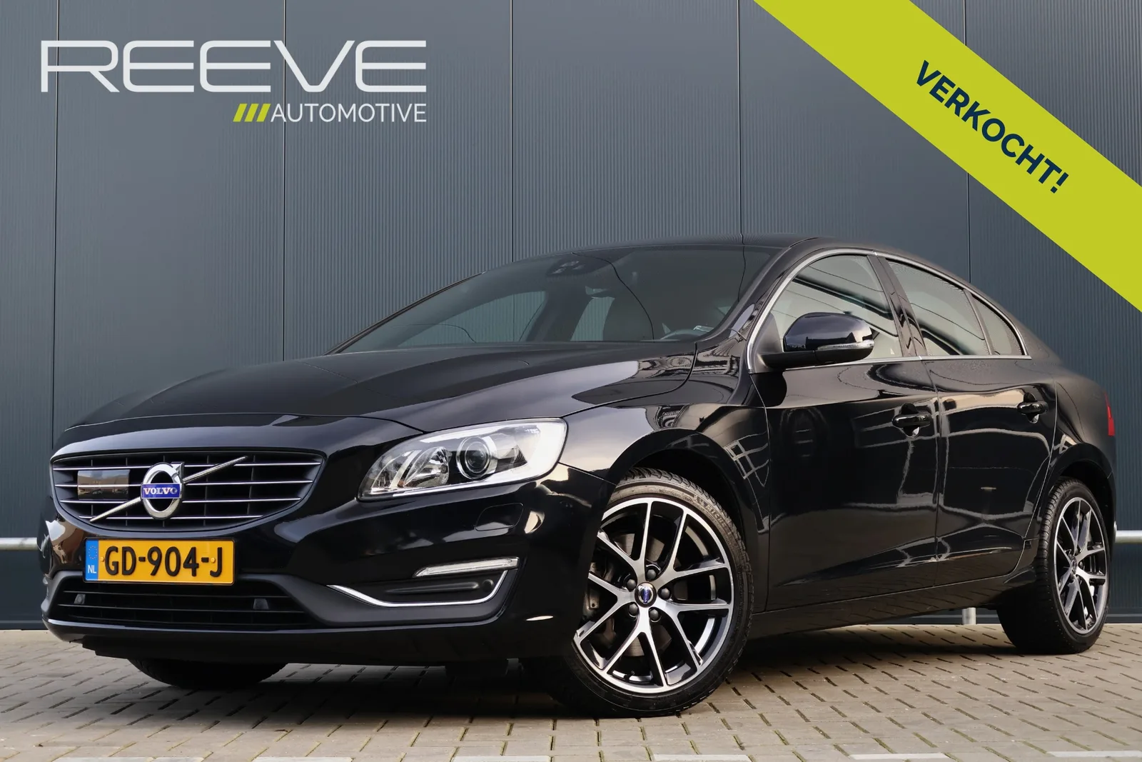 Volvo S60 (2015) — foto 1