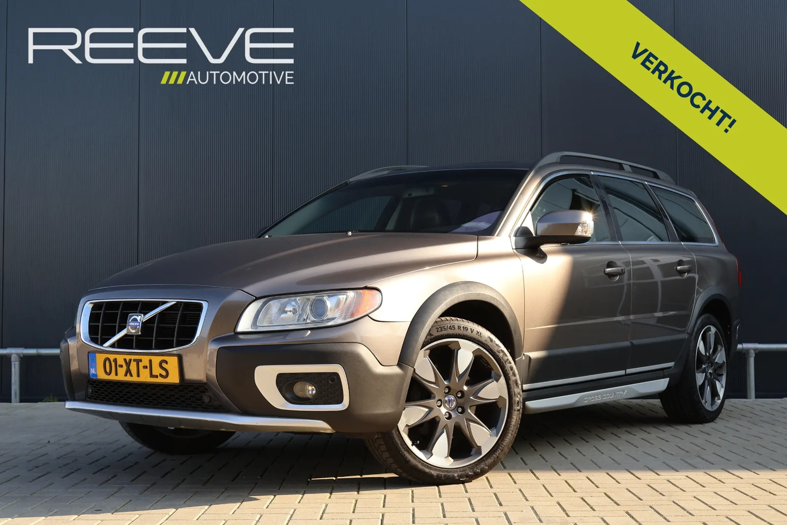 Volvo XC70 (2007) — foto 1