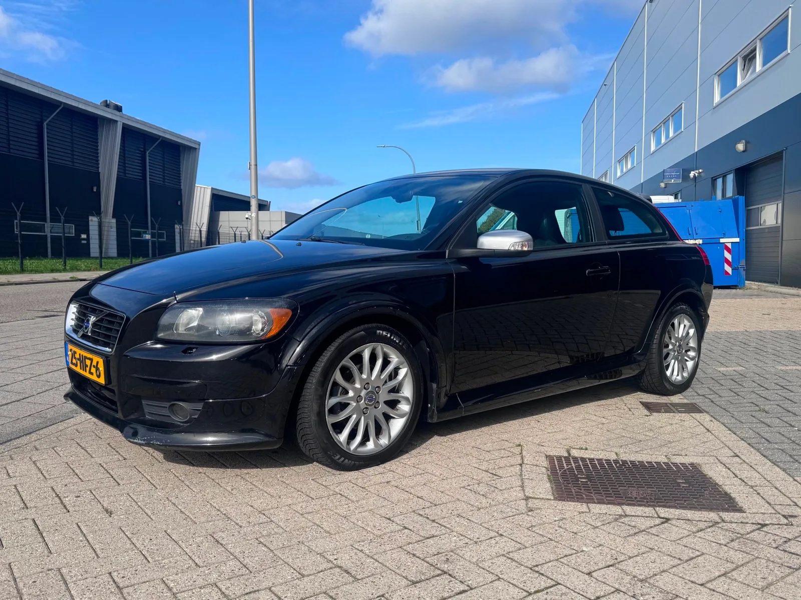 Volvo C30 (2008) — foto 1