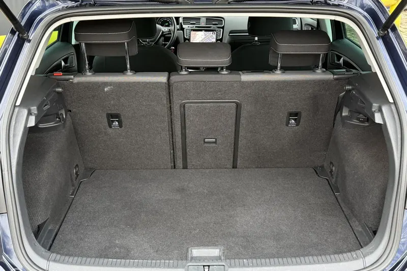 Volkswagen Golf (2015)