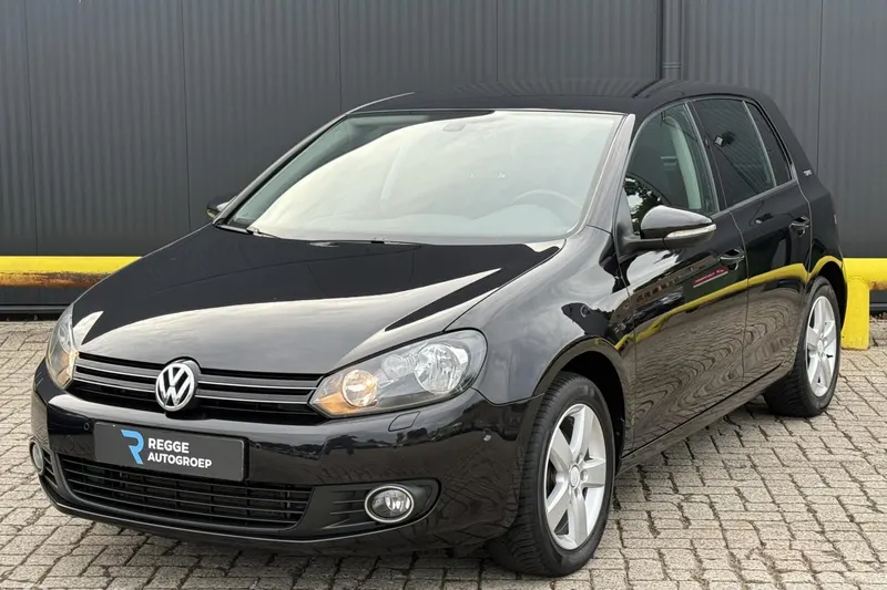 Volkswagen Golf (2010)