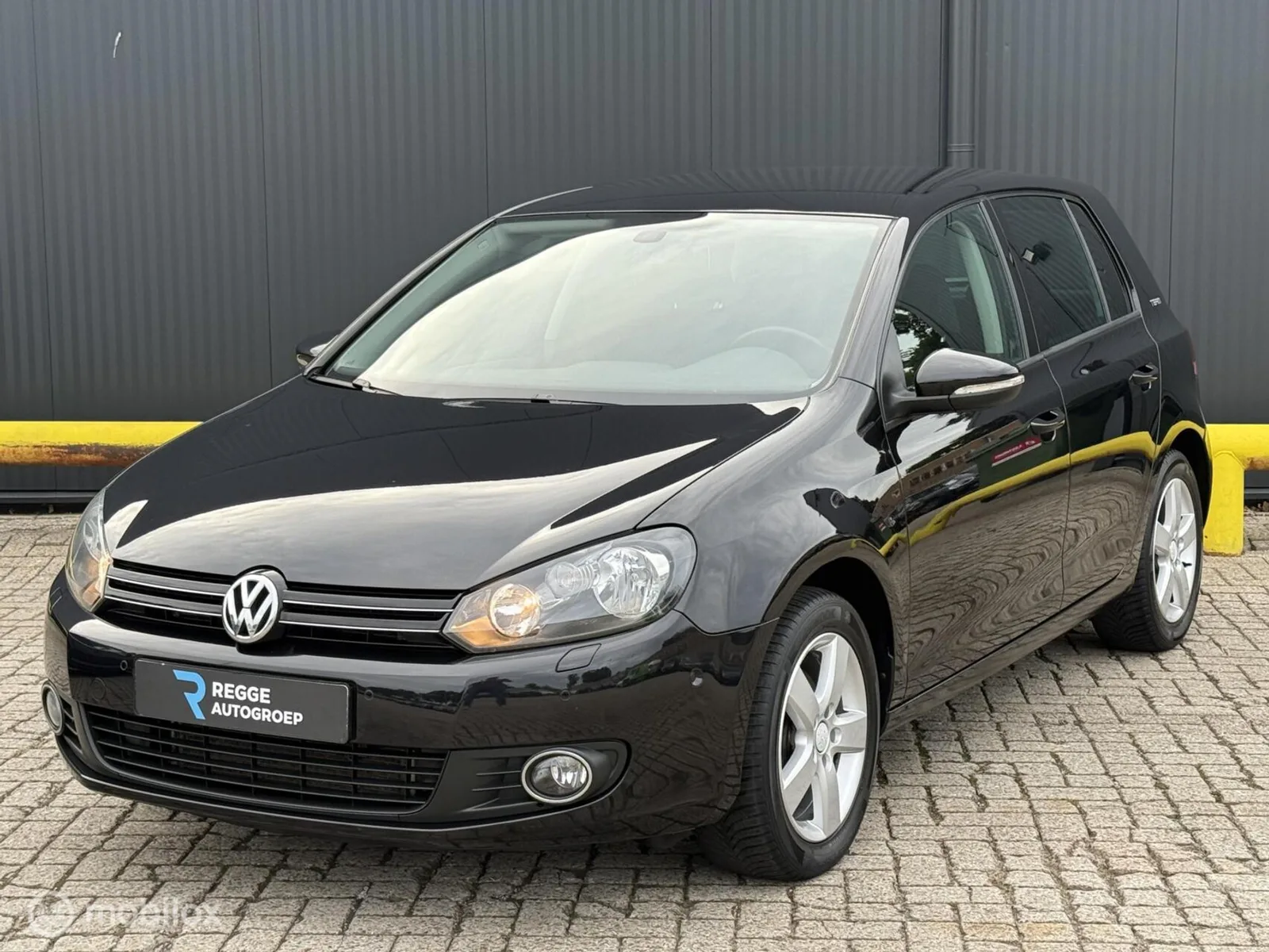 Volkswagen Golf (2010) — foto 1