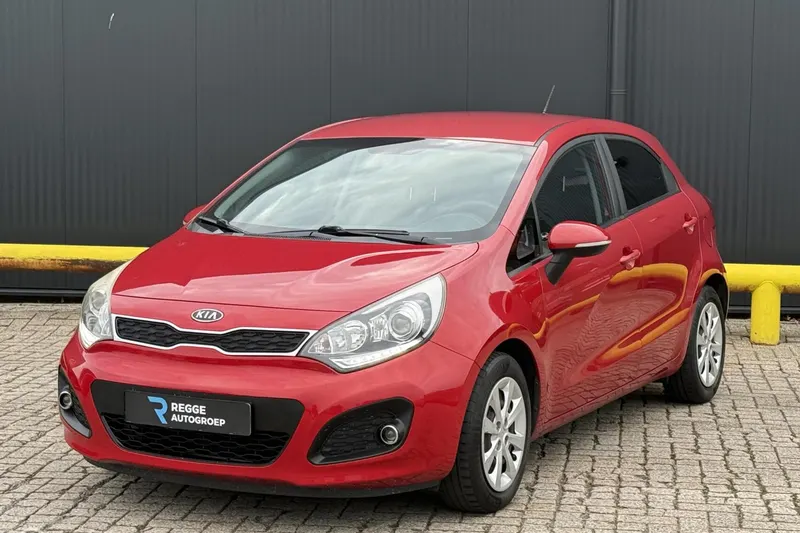 Kia Rio (2012)