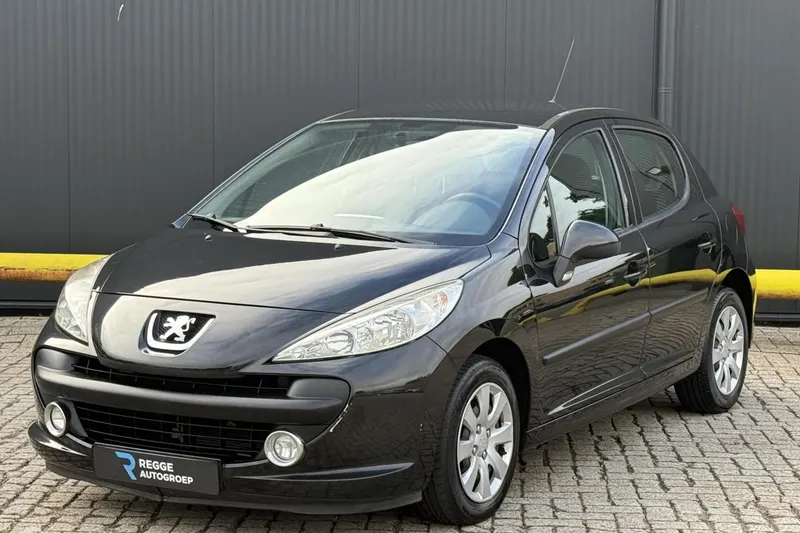 Peugeot 207 (2009)