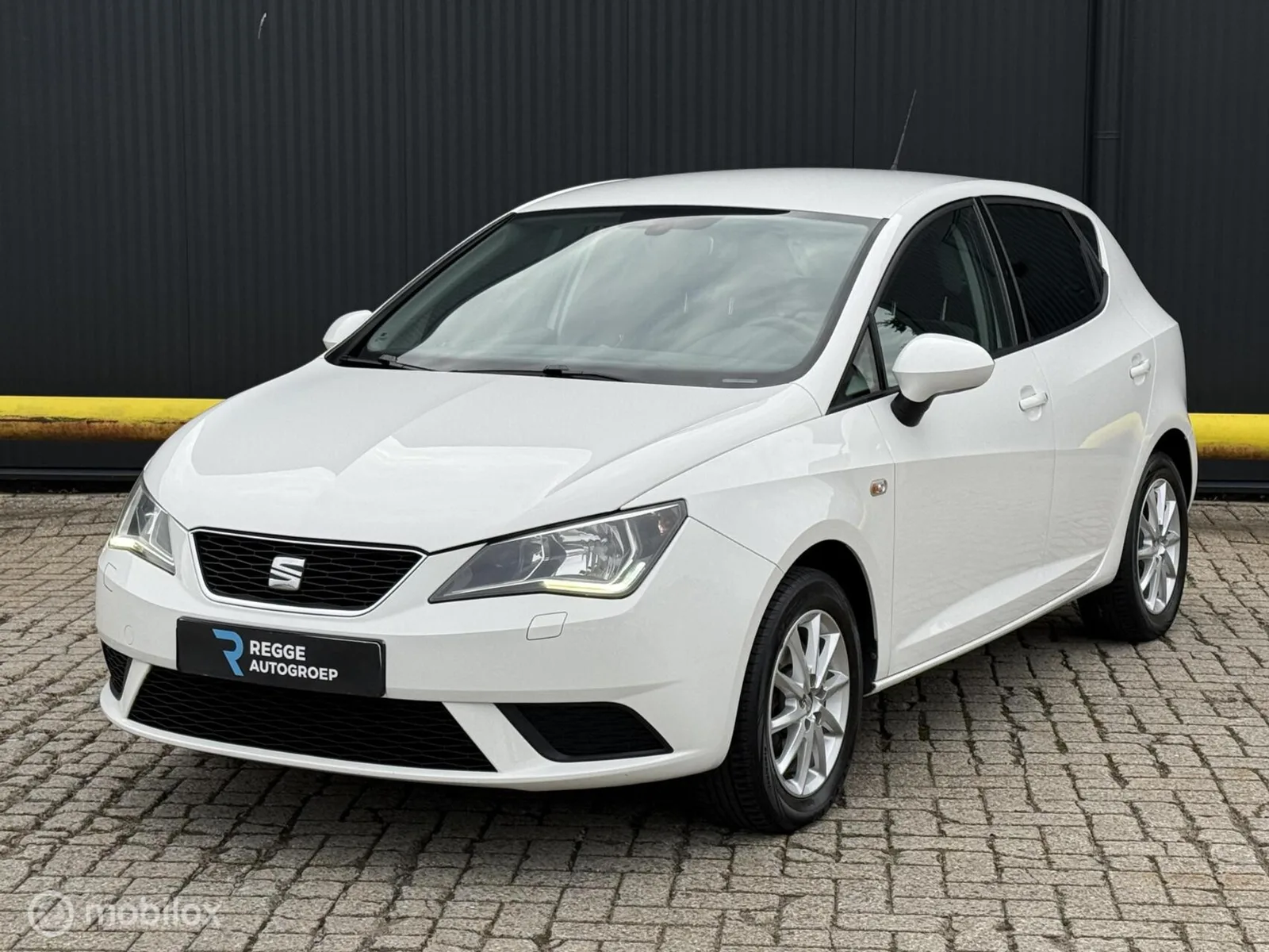 SEAT Ibiza (2016) — foto 1