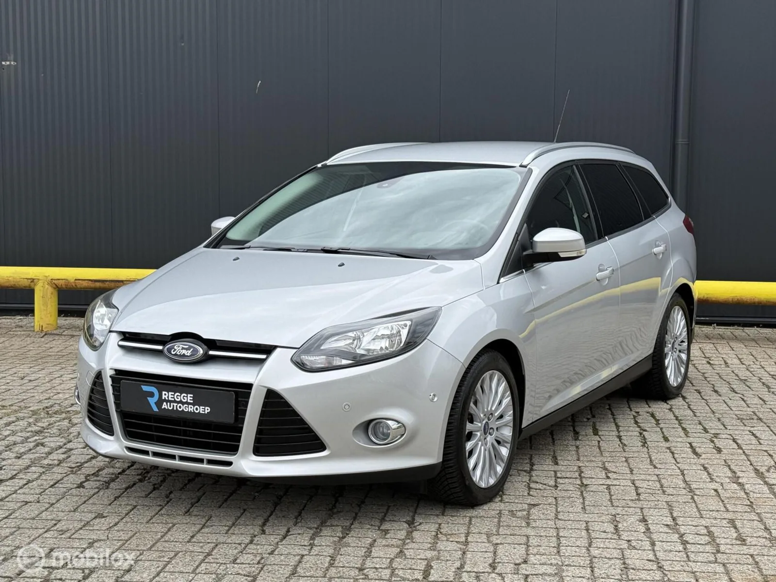 Ford Focus (2013) — foto 1