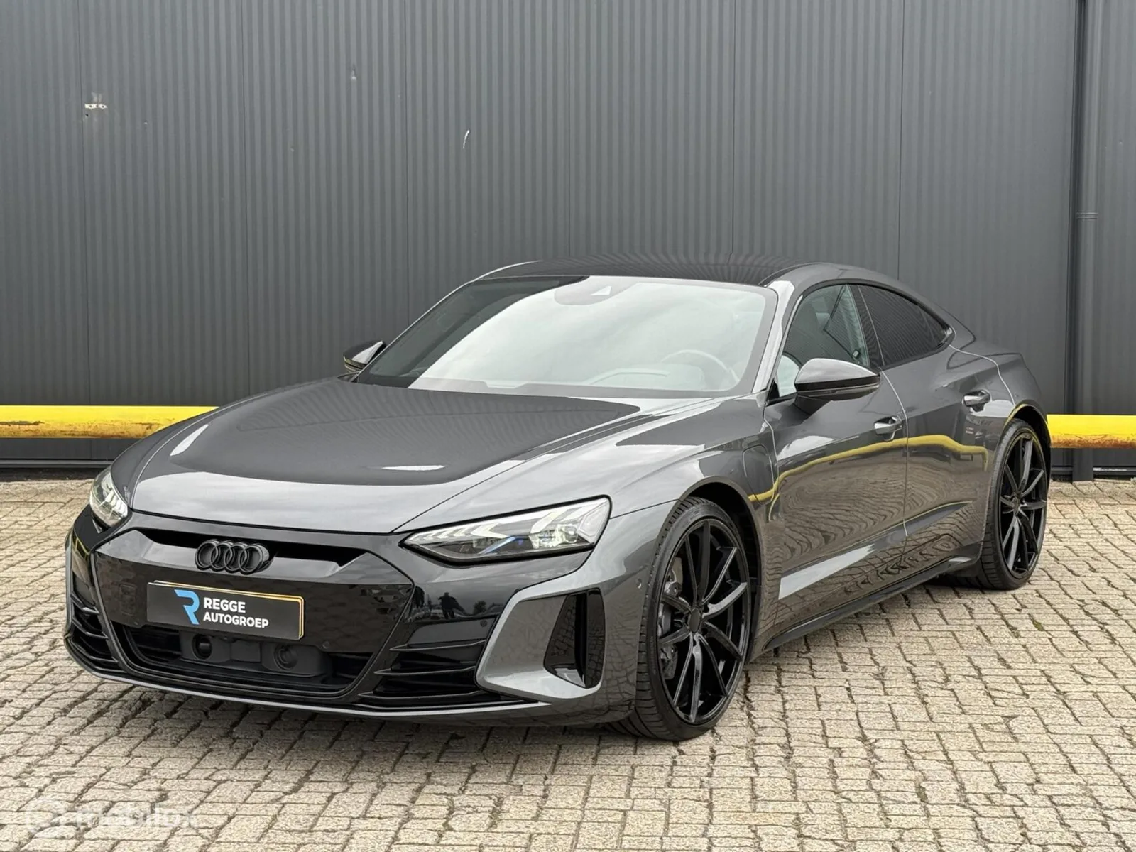 Audi e-tron GT (2021) — foto 1