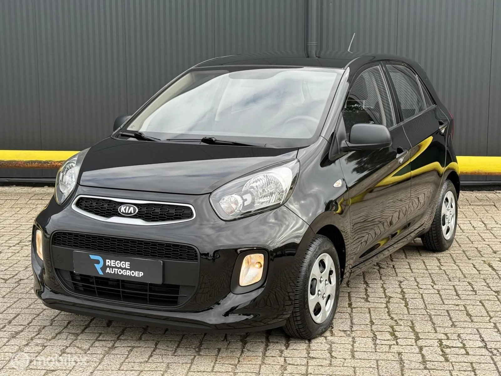 Kia Picanto (2016) — foto 1