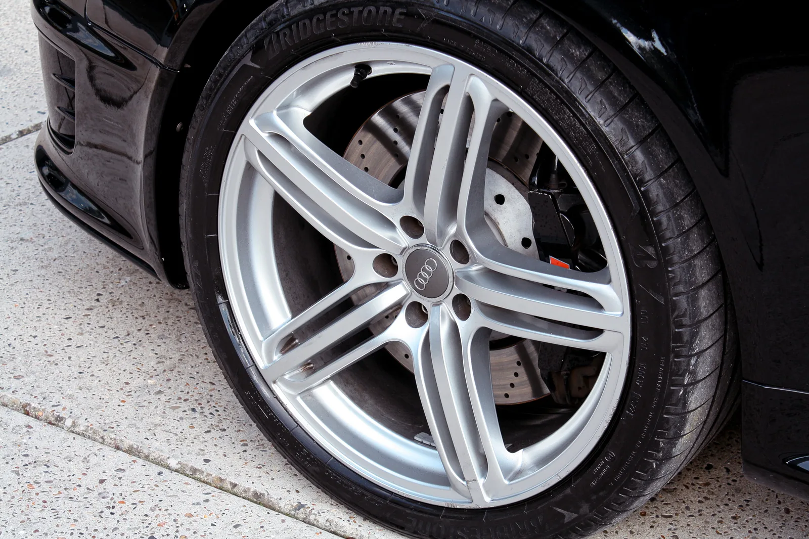 Audi RS 6 (2010) — foto 1